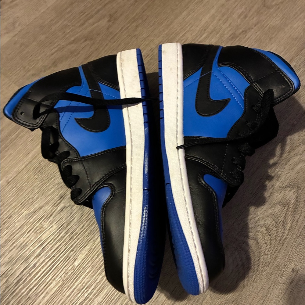 Men’s Jordan 1 Retro Black and Blue High-Top Sneakers